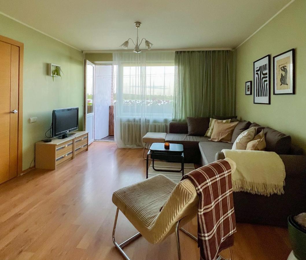 Lakeview Retreat In דירה *