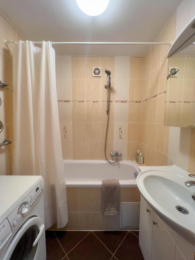 Lakeview Retreat In * Vievis